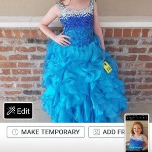 Girls pageant dress